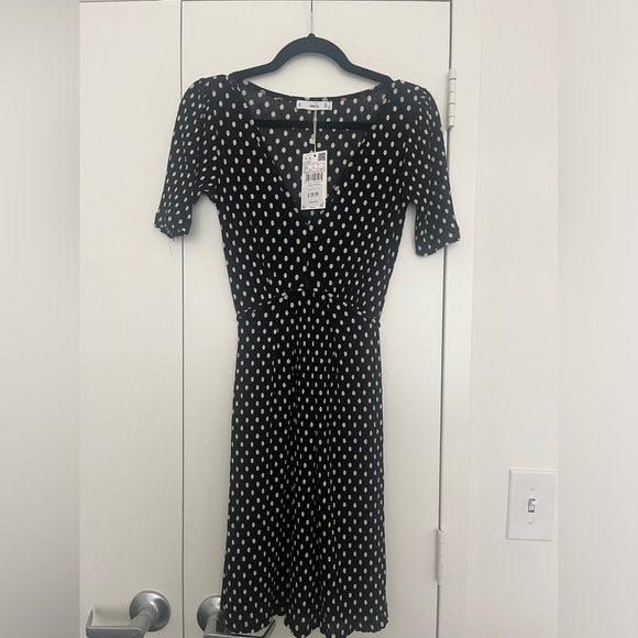 XS Mango Polka dot Dress NWT - Picture 1 of 3